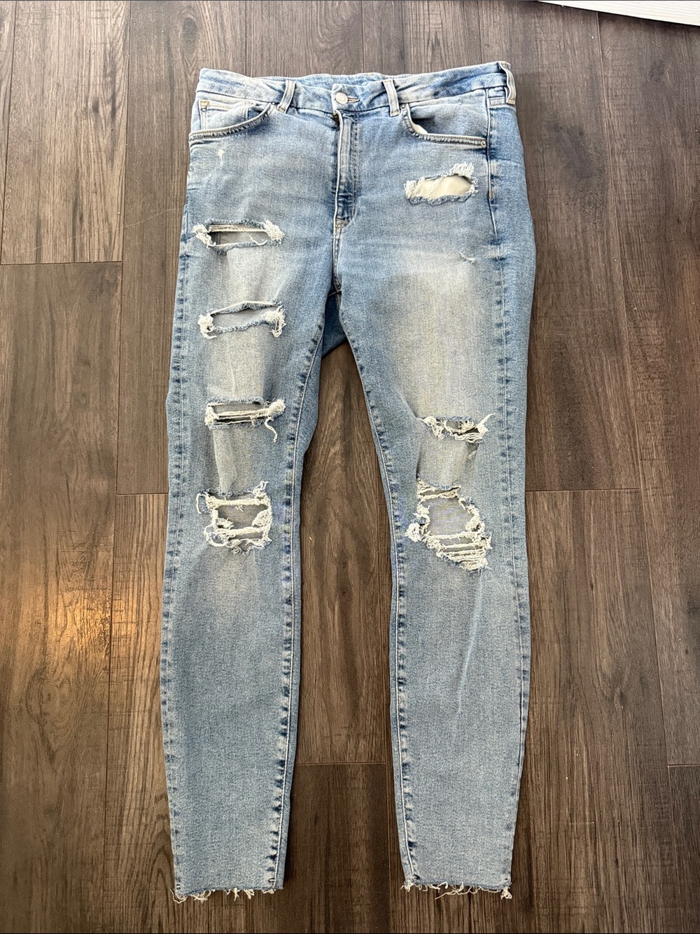 Skinny Ripped Light Blue Women's Jeans